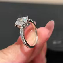 DJMAX 1-3Carat Oval/Radiant Cut D Color Moissanite Ring for Woman