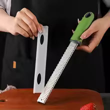 Stainless Steel Cheese Grater & Lemon Zester with Protective Cover