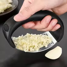 Stainless Steel Garlic Press – Rocker Garlic Mincer Kitchen Tool