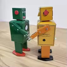 Retro Wind-Up Robot Tin Toy
