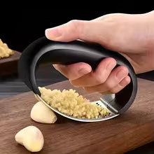 Stainless Steel Garlic Press – Rocker Garlic Mincer Kitchen Tool